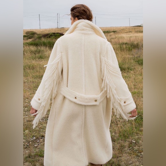 Max Mara Fall Winter Cream Cheiti Alpaca Fur Teddy Coat Jacket Fringe L XL - Picture 15 of 17